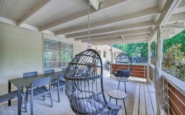 Luxury Lakefront Oasis With Boat Dock-firepit