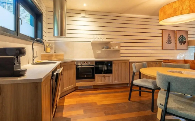 Lushwood Forest Escape