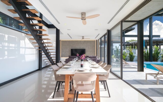 Trendy Modern Pool Villa Sunset Garden 4