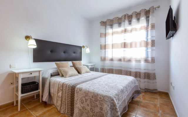 Tolox 1 in Tolox With 1 Bedrooms and 1 Bathrooms