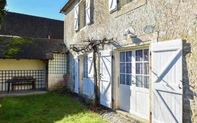 Beautiful Holiday Home near the Forest in Montfaucon