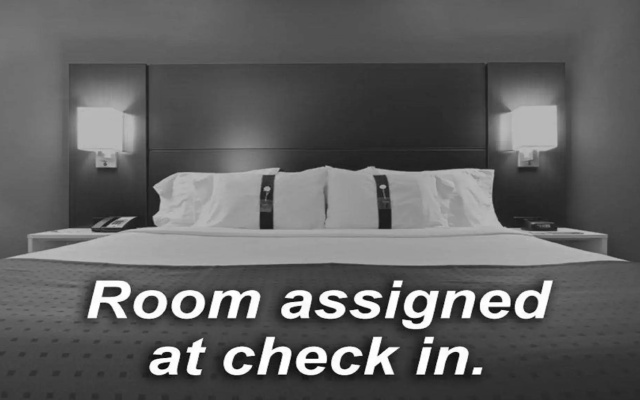 Holiday Inn Express & Suites Pittsburgh SW - Southpointe by IHG