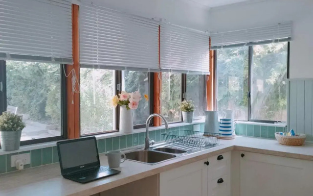 Yanchep Seaside Cottage