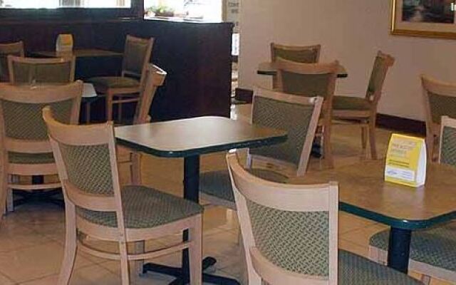 Magnuson Hotel Hattiesburg