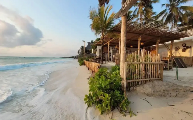 Coco Beach Hotel