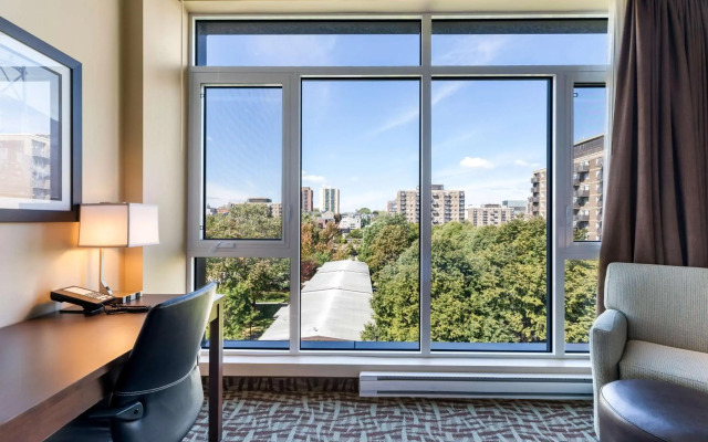 Best Western Plus Hotel Montreal