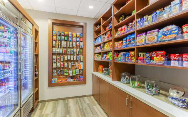 La Quinta Inn & Suites by Wyndham Chicago Downtown