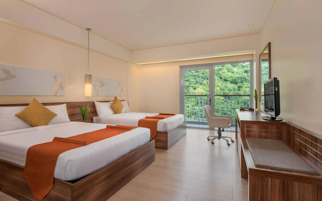 Pico Sands Hotel