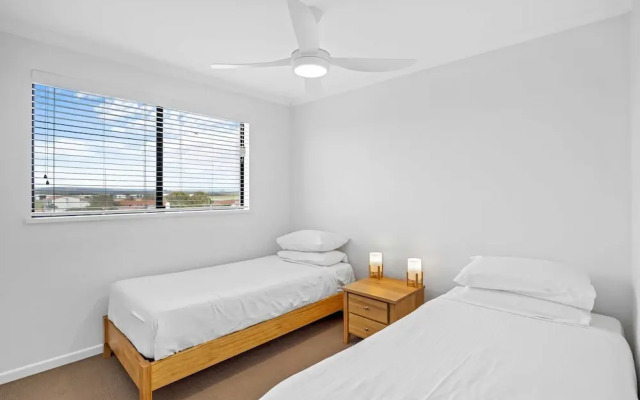 Beachside 3-bed With Bbq, Pool, Gym