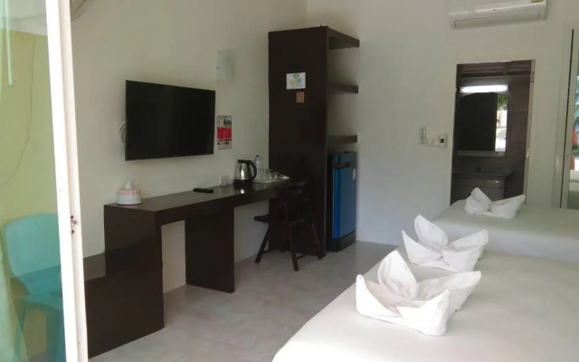 Thipburee Resort