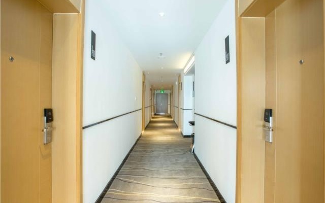 City Comfort Inn Baoding Xiongan New Area Xiong County Government – Hotel Rooms – Xiong County