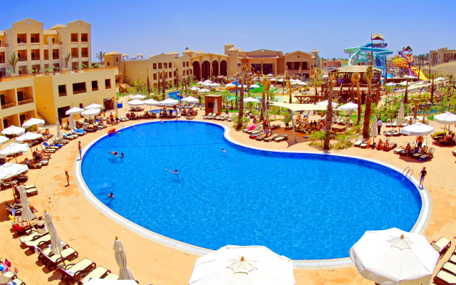 Coral Sea Aqua Club