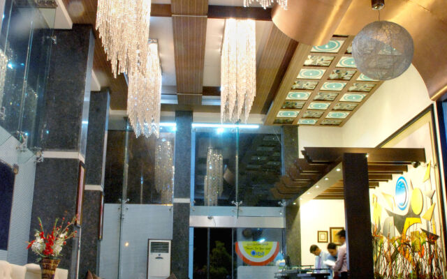 Hotel Orbit
