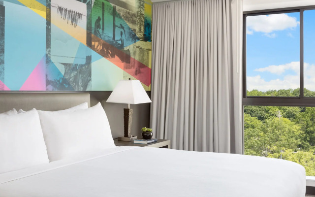 Studio Allston Hotel