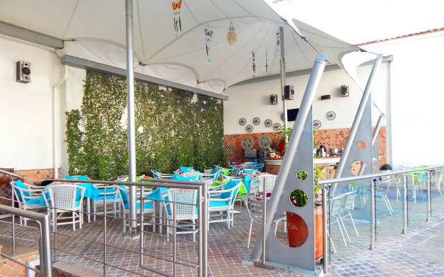 Atlantis Plaza Hotel