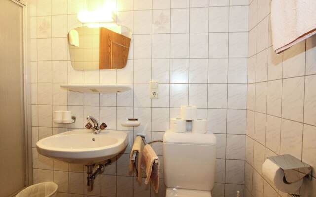 Quaint Apartment in Finkenberg near Ski Lift
