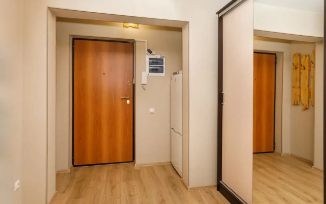 Апартаменты «Этажи на перекрестке улиц Юмашева и Папанина»