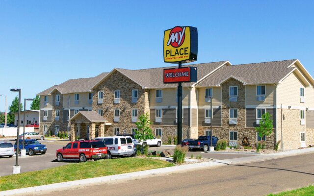 My Place Hotel - Dickinson, ND