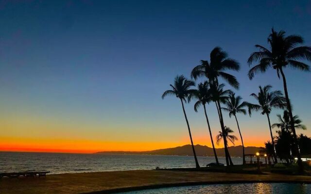 CONDO QUINTA DEL MAR by TRVL2HM