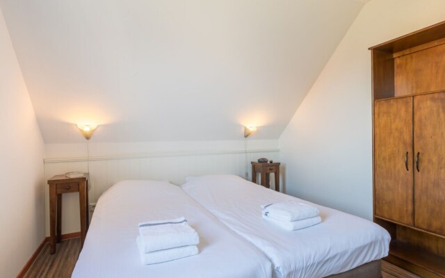 Luxurious Detached With a Garden in De Maasduinen
