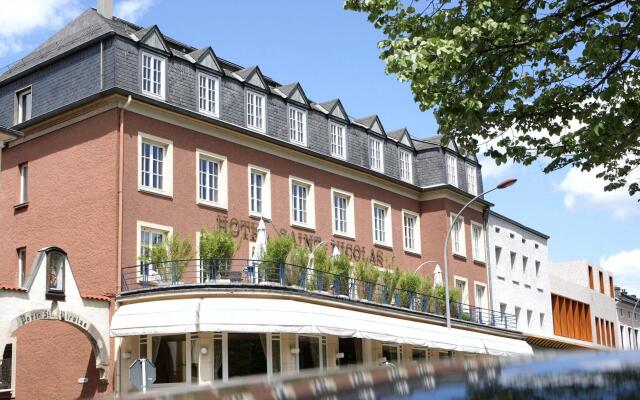 Hotel Saint-Nicolas in Remich, Luxembourg from 187$, photos, reviews - zenhotels.com hotel front