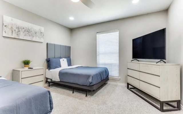 Texas - Reston 1513 5 Bedroom Home