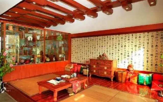 Jingpo Renjia Hotel