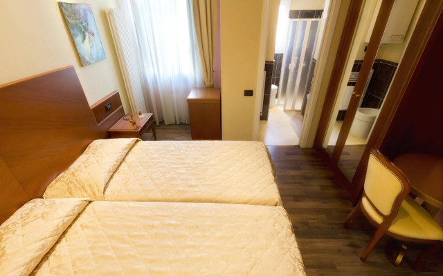 Diamantino Town House