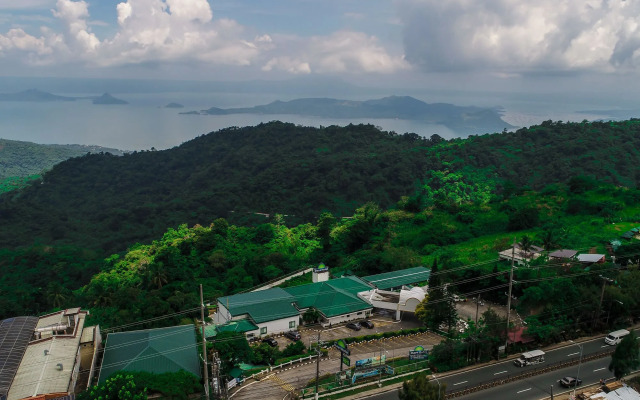 Days Hotel Tagaytay