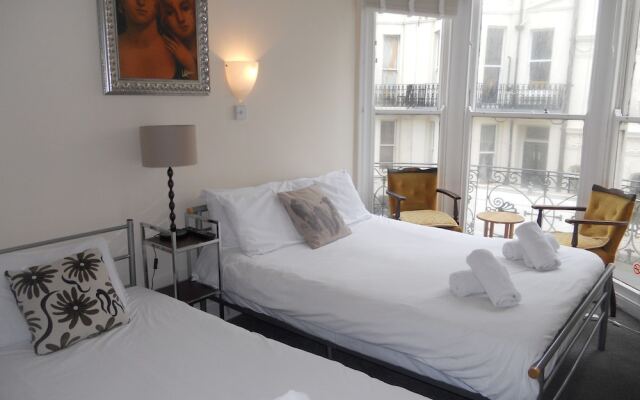 Relax Inn Guest House