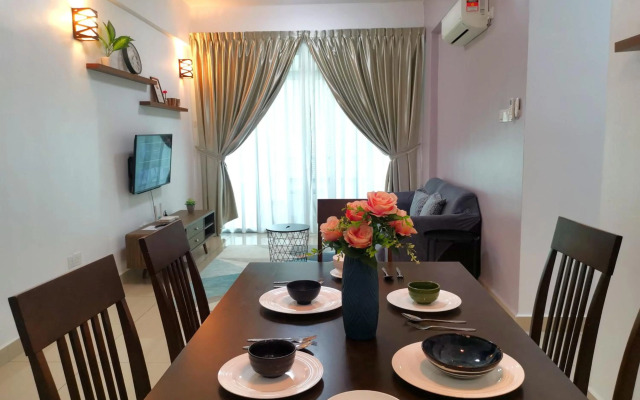 Mount Austin WIFI NETFLIX @HAUZ CINTA