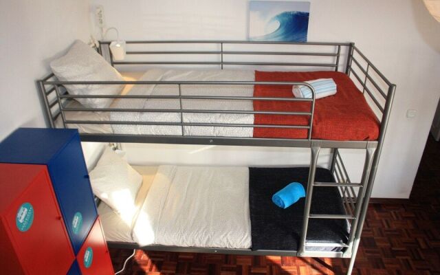 Surf Riders & Co - Surf Camp Moinhos