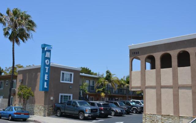 Seaside Motel