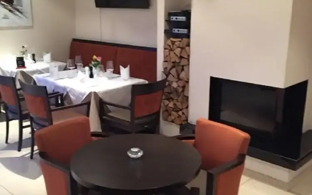 Lamex Inn Hotel And Restaurant