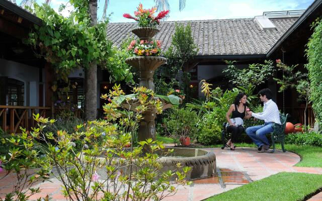 Hotel Rincon de Puembo, BW Signature Collection