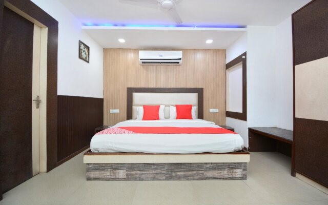 Hotel Sartaj By OYO Rooms