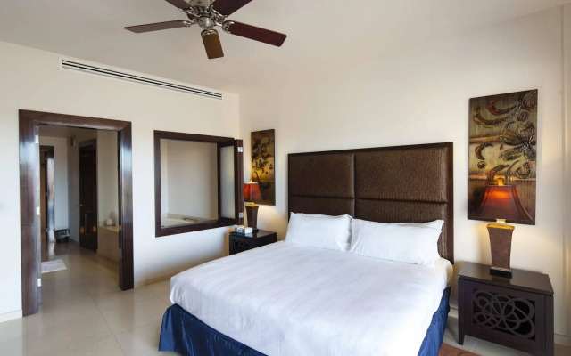 Puerta Cortes Residences