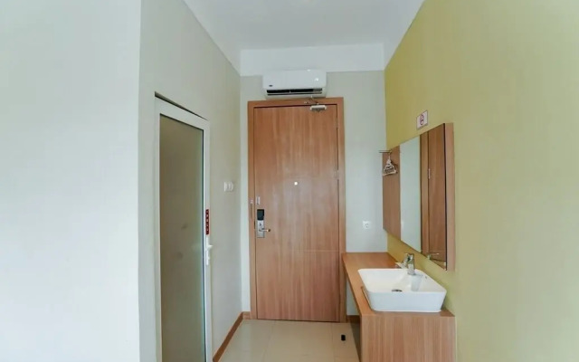 Deli Hotel