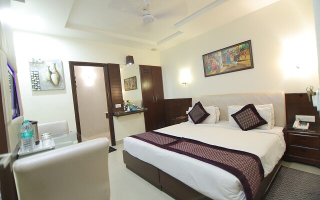 Hotel Taj Inn