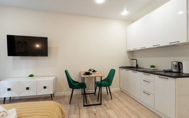 LetoApart (LetoApart) on Iskra street 66/9 building 1