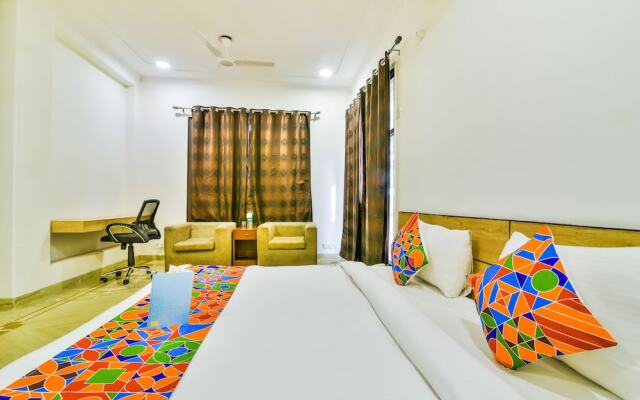 FabHotel Dee Novo Golf Course Road