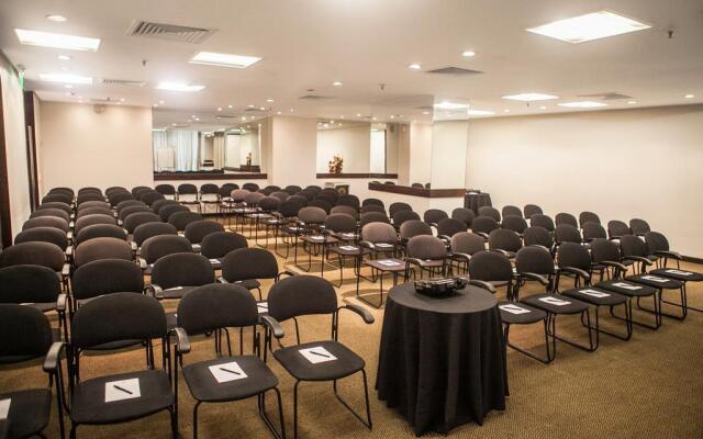 Golden Tulip Ipanema Plaza