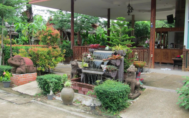 Yuwadee Resort