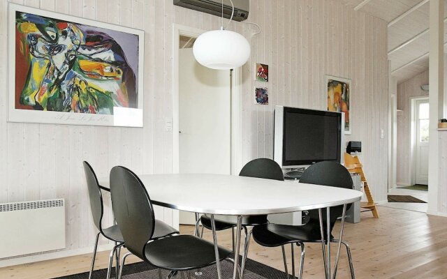 6 Person Holiday Home in Hadsund-by Traum