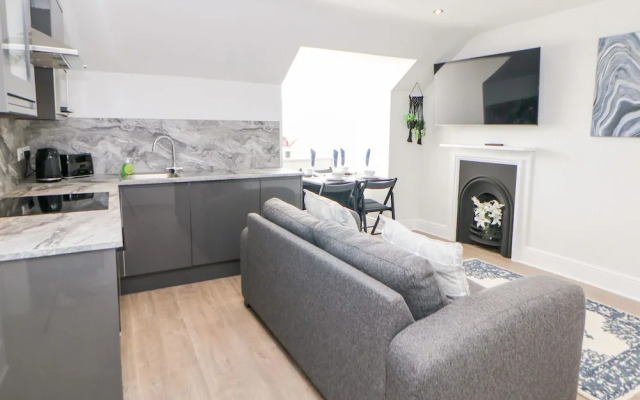 Sunshine Apartment