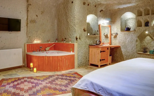 Nar-I Ask Cave Hotel