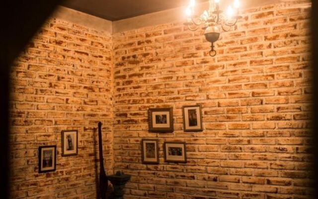 A7 Guesthouse