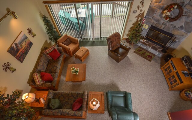 Sunplace 3 Bedroom Townhome #07