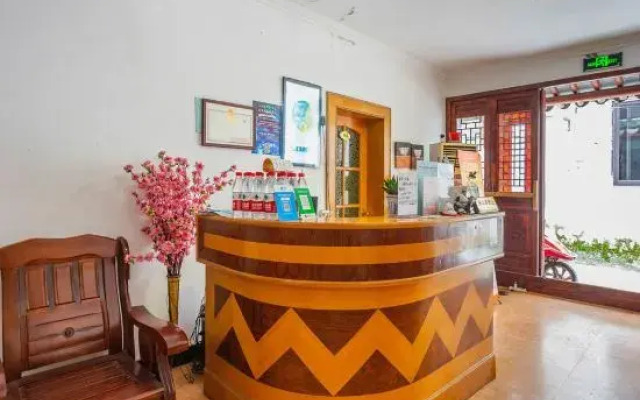 365 Boutique Inn
