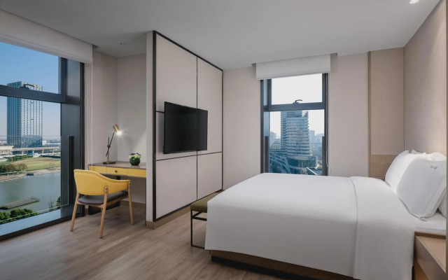 Holiday Inn Hotel and Suites Kunshan Huaqiao by IHG